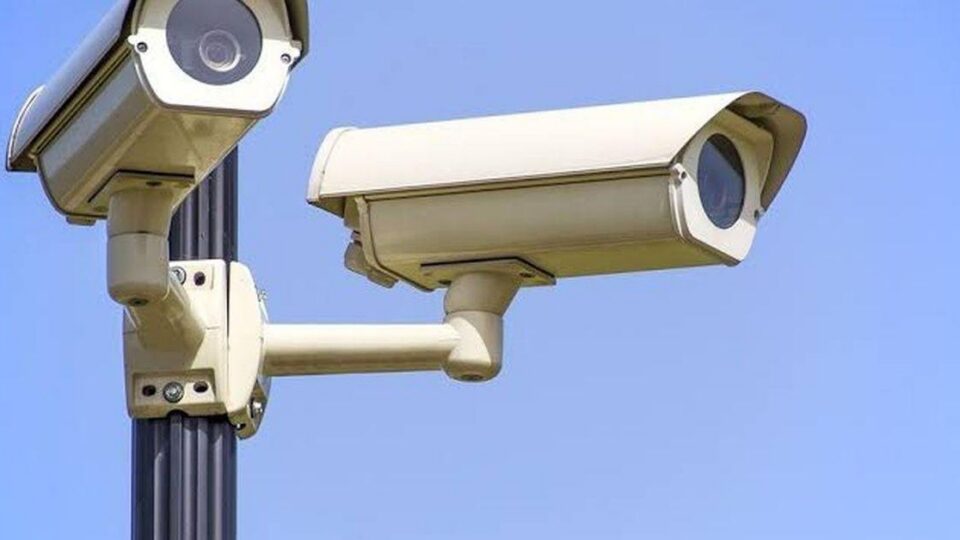 Os veciños de Xinzo piden máis seguridade no Mercadona polos roubos diarios